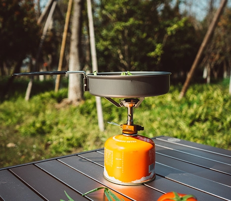 application of Aluminum Camping Cookware Sauce Pot and Tea Kettle Mess Kit for Backpacking Mountaineering Camp-image5