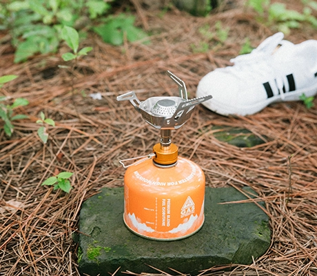 application of Windproof Folding Gas Burner for Outdoor Backpacking-image4