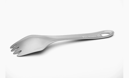 description of Lightweight Titanium Spork