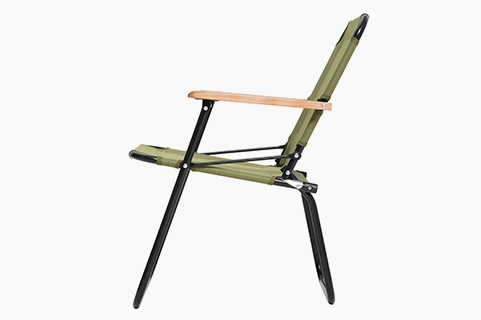description of Lightweight Camping folding Chair/Beach Chair in Kermit Style with Wood Armrest