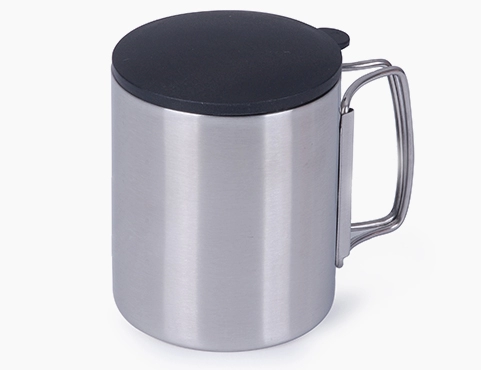 description of Compact Folding Coffee Mug with Leakproof Lid