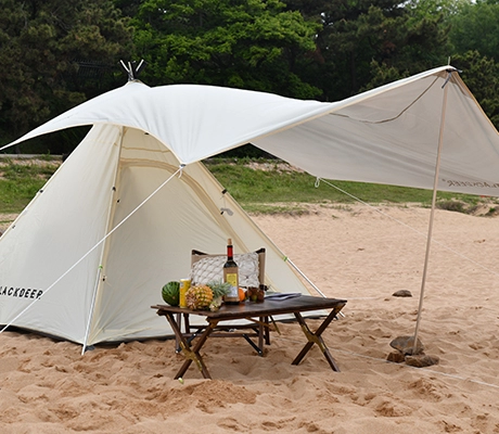 application of Nature Beech Wood Roll up Folding Table for Outdoor Picnic-image2