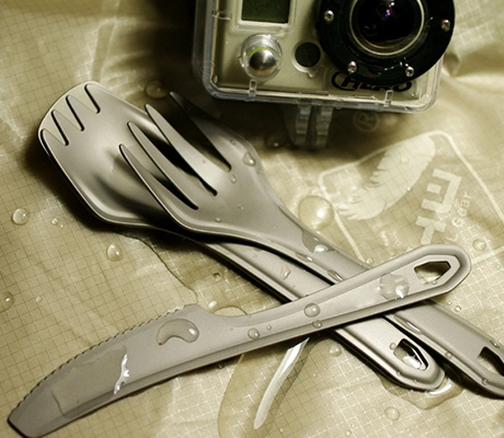 application of Ultralight Titanium Knife Utensil for lightweight Camping-image2