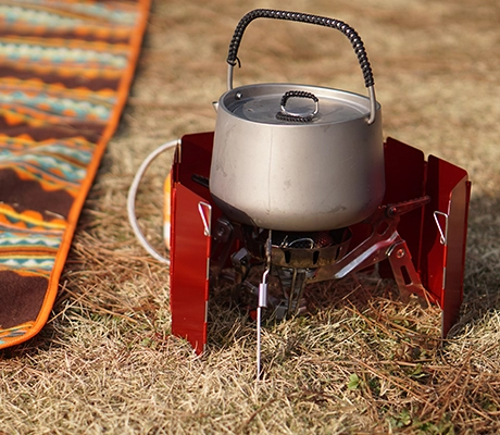 application of Ultralight Backpacking Stove Windscreen For Camping Portable Gas Burner-image2