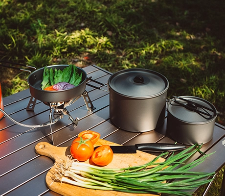 application of Outdoor Essential Cook Set for Group Camping-image4