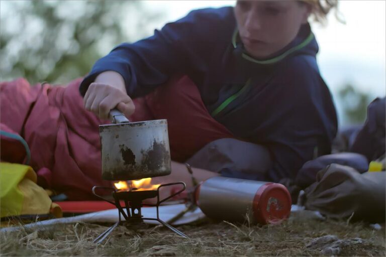How Long Does Backpacking Stove Fuel Last? Deermaple