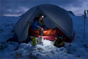 No more freezing! How to Stay Warm When Camping in a Tent