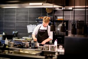 Titanium Cookware Showdown Top 5 Picks in 2024